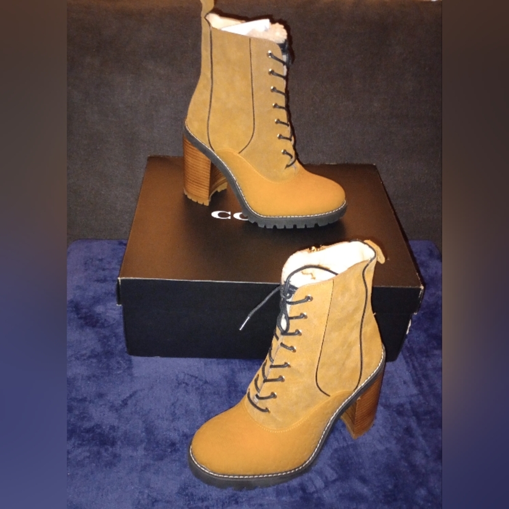 NWB Coach Haven Suede Boots Raw Umber Size 8.5B - Picture 2 of 13